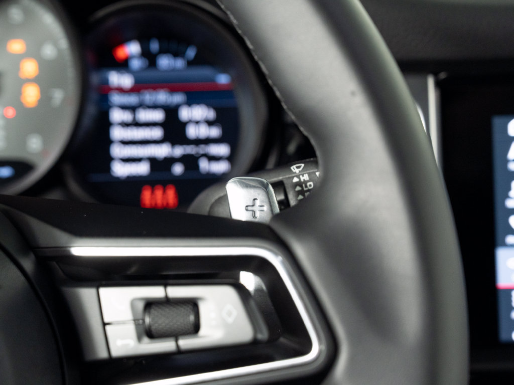 Certified 2026 Porsche Macan S AWD/4WD image 30