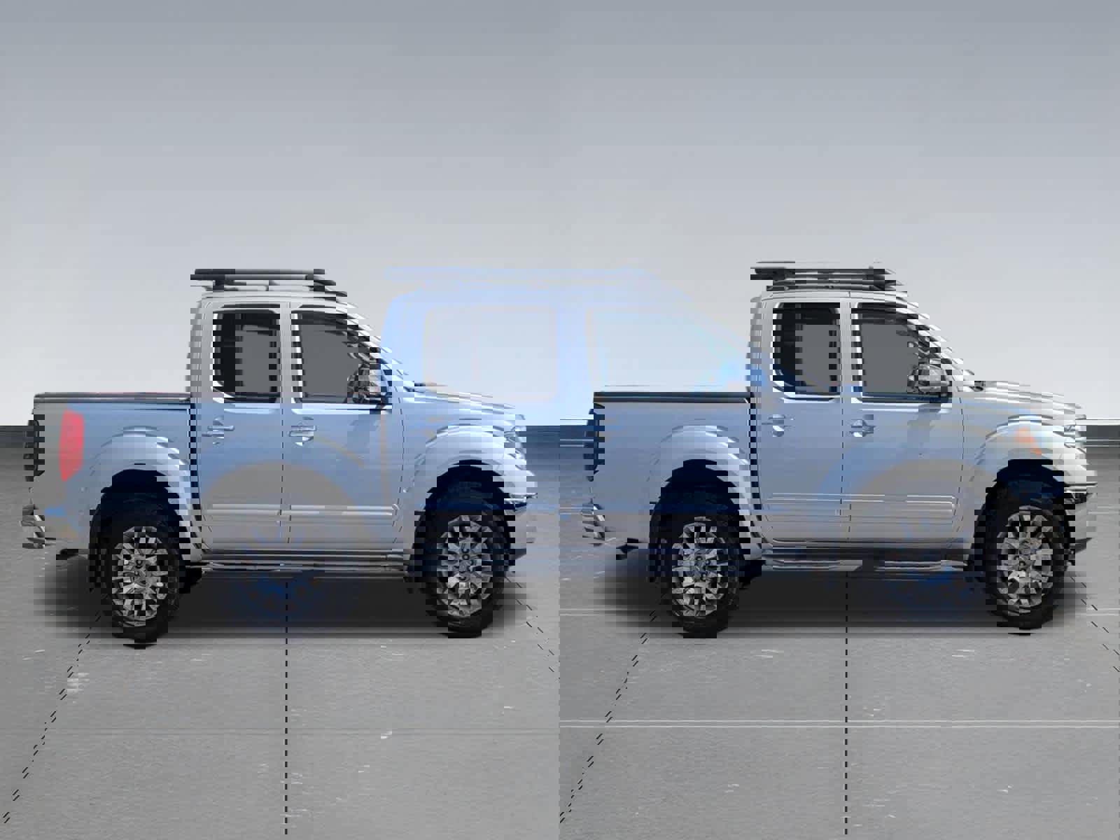 Used 2012 Nissan Frontier SL w/ Moonroof Pkg image 6