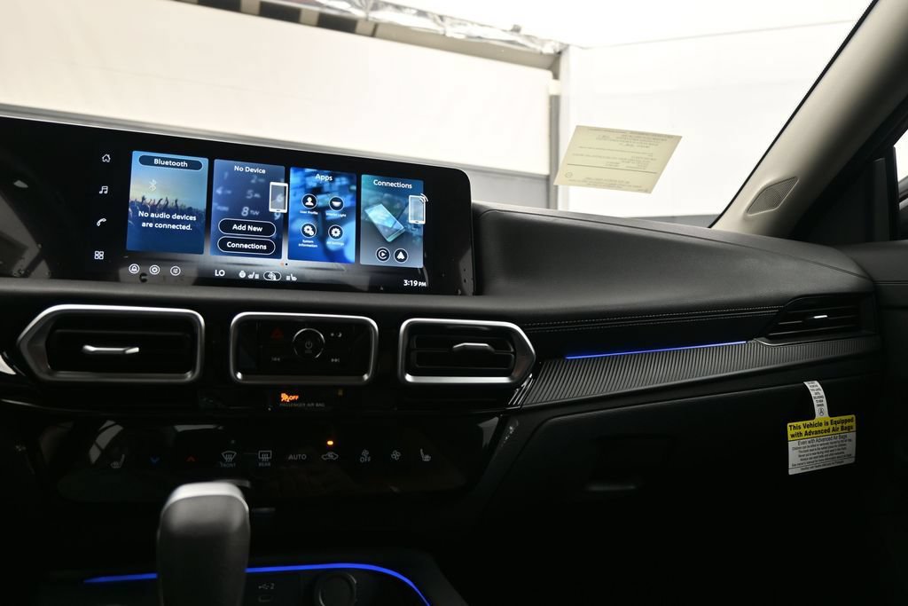 New 2026 Nissan Sentra SV w/ SV Convenience Package FWD image 17