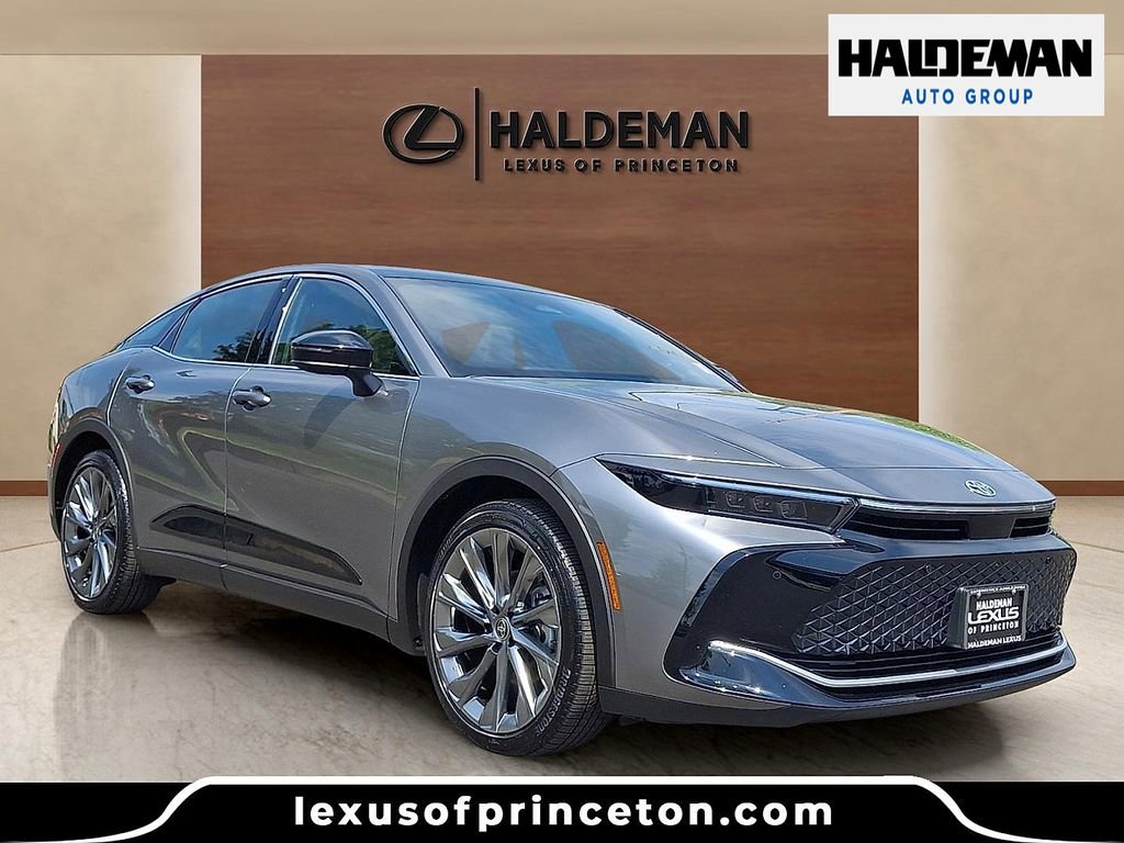 Used 2026 Toyota Crown Limited w/ Advanced Technology Package