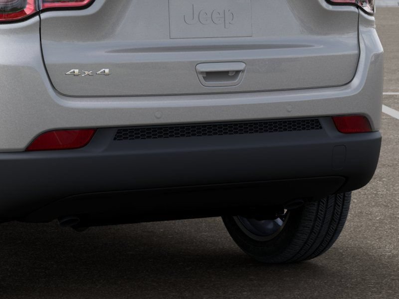 Used 2026 Jeep Compass Limited AWD/4WD image 13