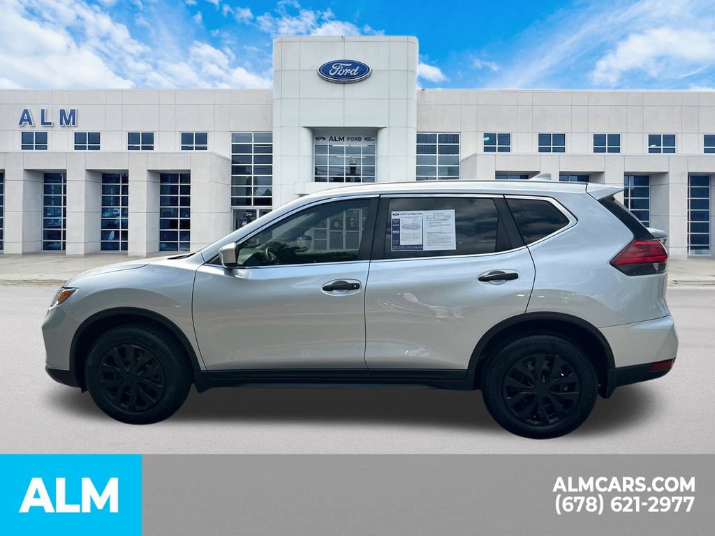 Used 2017 Nissan Rogue S AWD/4WD image 10