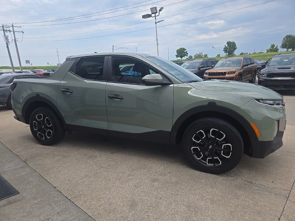 Used 2024 Hyundai Santa Cruz SEL AWD/4WD image 15