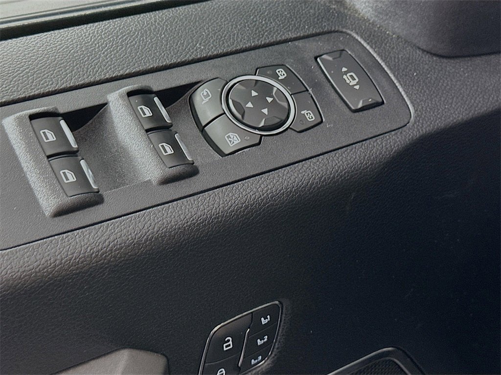 Used 2021 Ford F350 Platinum image 20