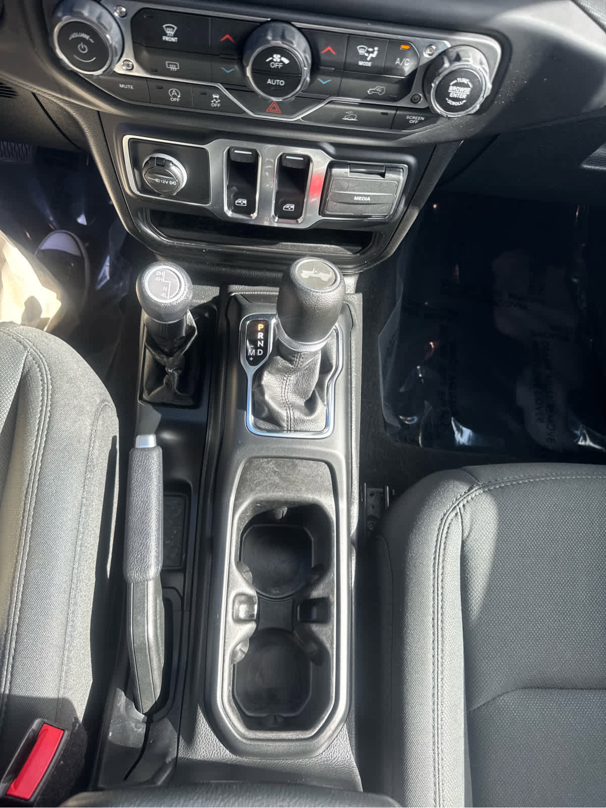 Certified 2021 Jeep Wrangler Willys image 17