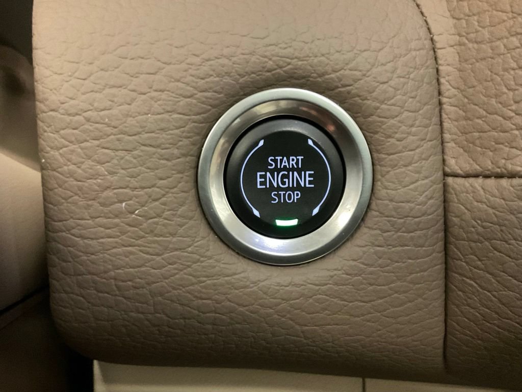Used 2024 GMC Yukon Denali w/ Max Trailering Package AWD/4WD image 23