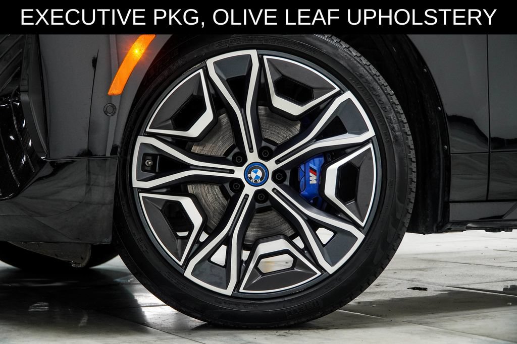 Used 2023 BMW iX M60 w/ Executive Package AWD/4WD image 6