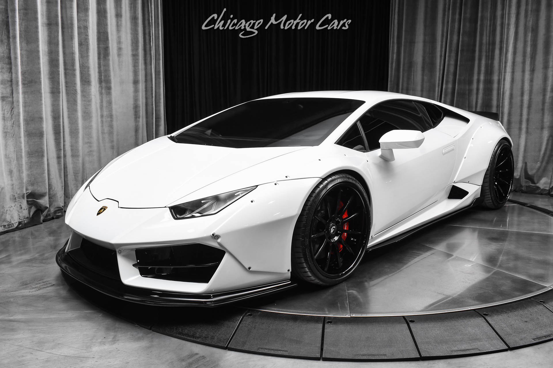 Used 2016 Lamborghini Huracan LP 580-2 RWD image 28
