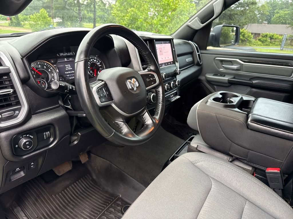 Used 2022 RAM 1500 Big Horn AWD/4WD image 14