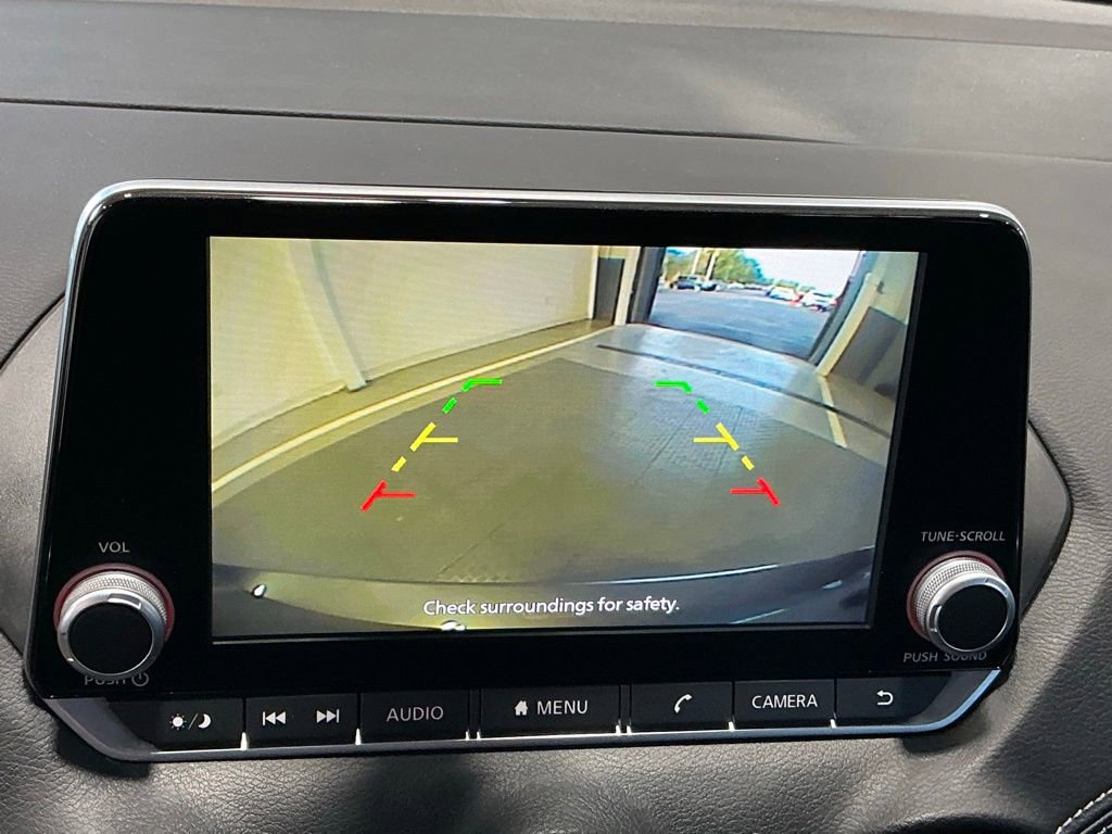 Used 2022 Nissan Sentra SV w/ Trunk Package FWD image 6