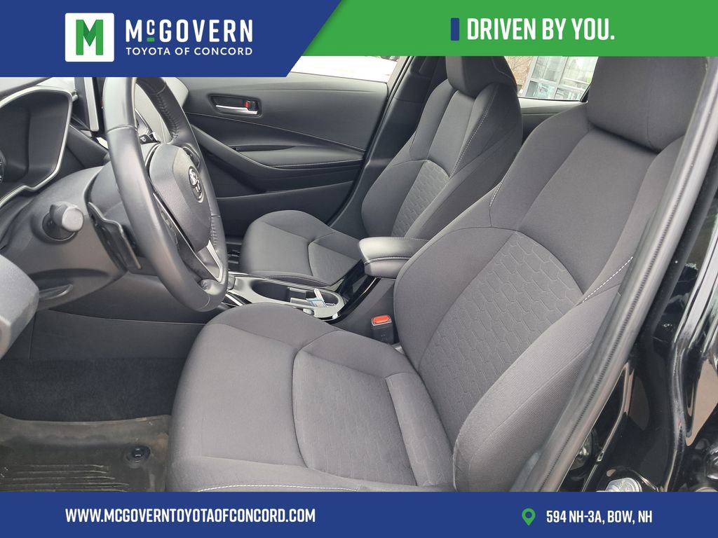 Used 2025 Toyota Corolla SE image 10