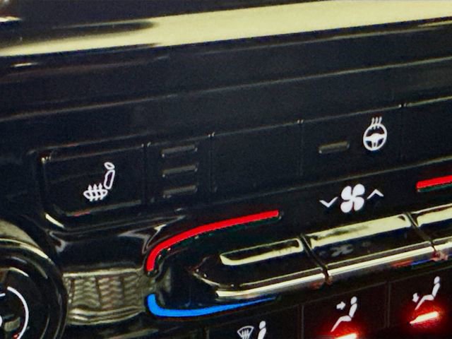 New 2025 Jeep Grand Cherokee Limited w/ Black Appearance Package AWD/4WD image 20