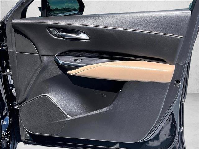 Certified 2024 Cadillac XT4 Luxury FWD image 19