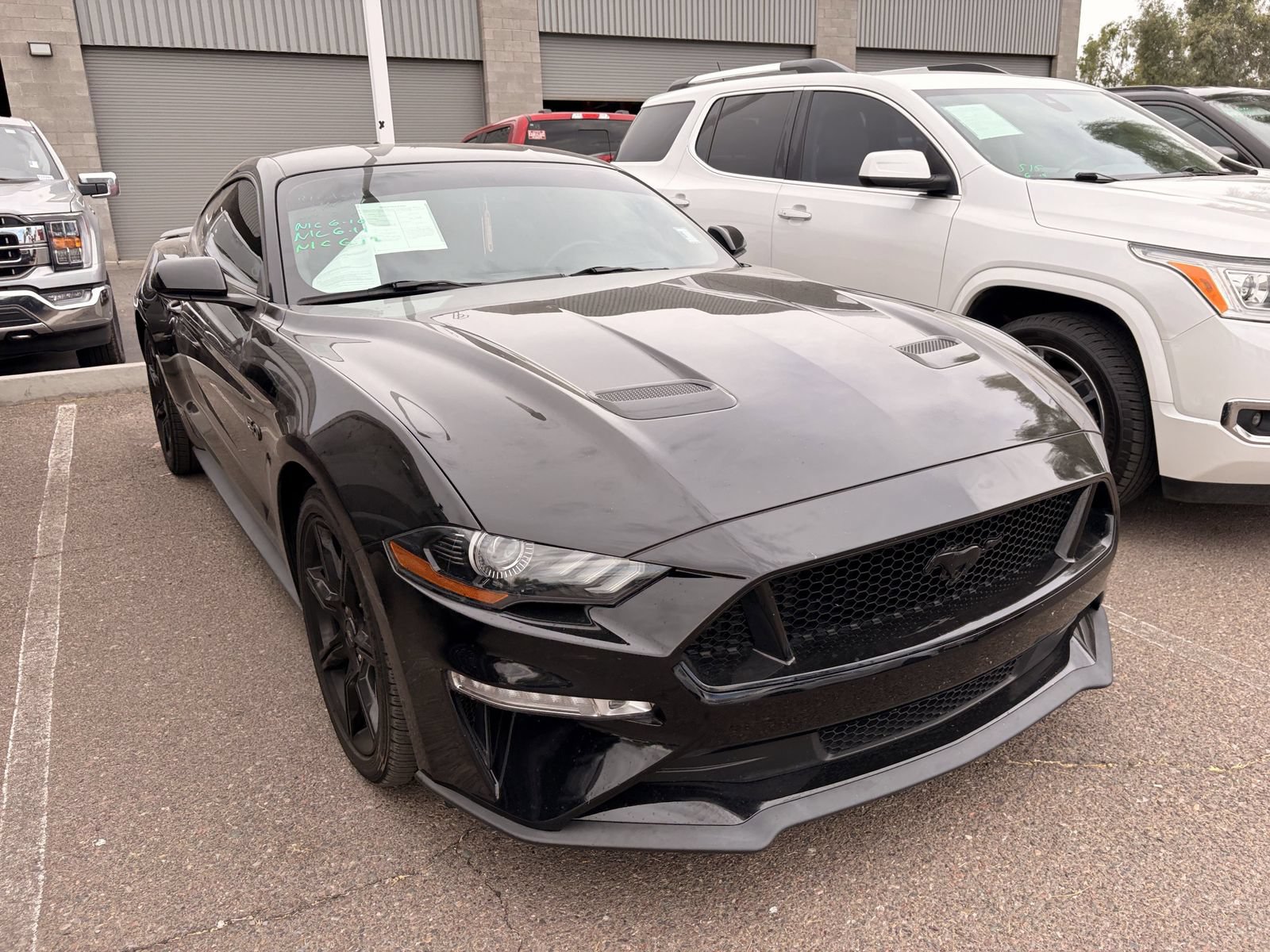 Used 2020 Ford Mustang GT w/ Black Accent Package RWD image 3