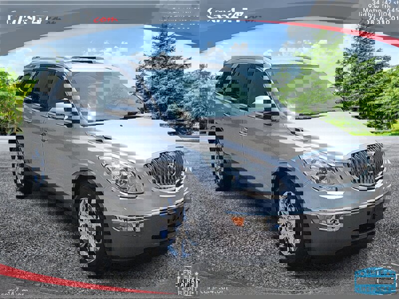 Used 2009 Buick Enclave CXL w/ Driver Confidence Package image 7