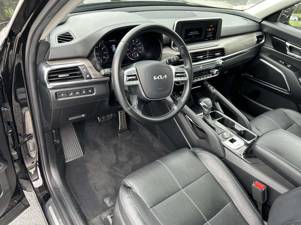 Used 2022 Kia Telluride SX FWD image 19