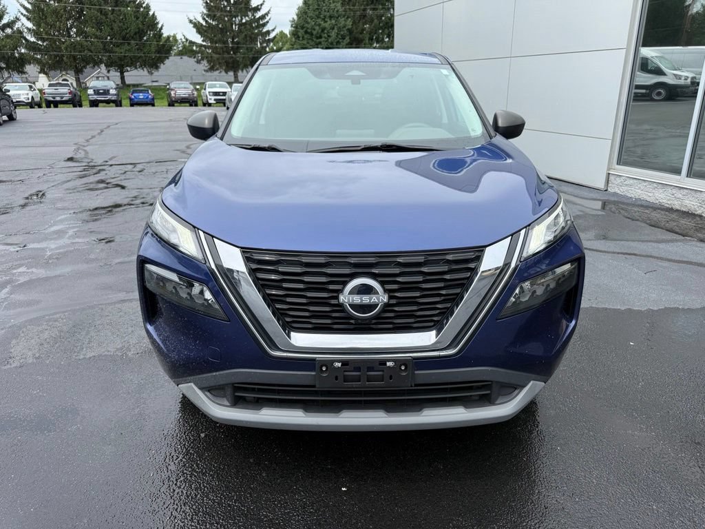 Used 2023 Nissan Rogue S AWD/4WD image 11
