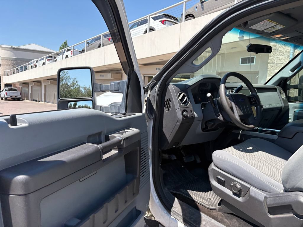 Used 2011 Ford F350 XLT w/ XLT Interior Pkg AWD/4WD image 15