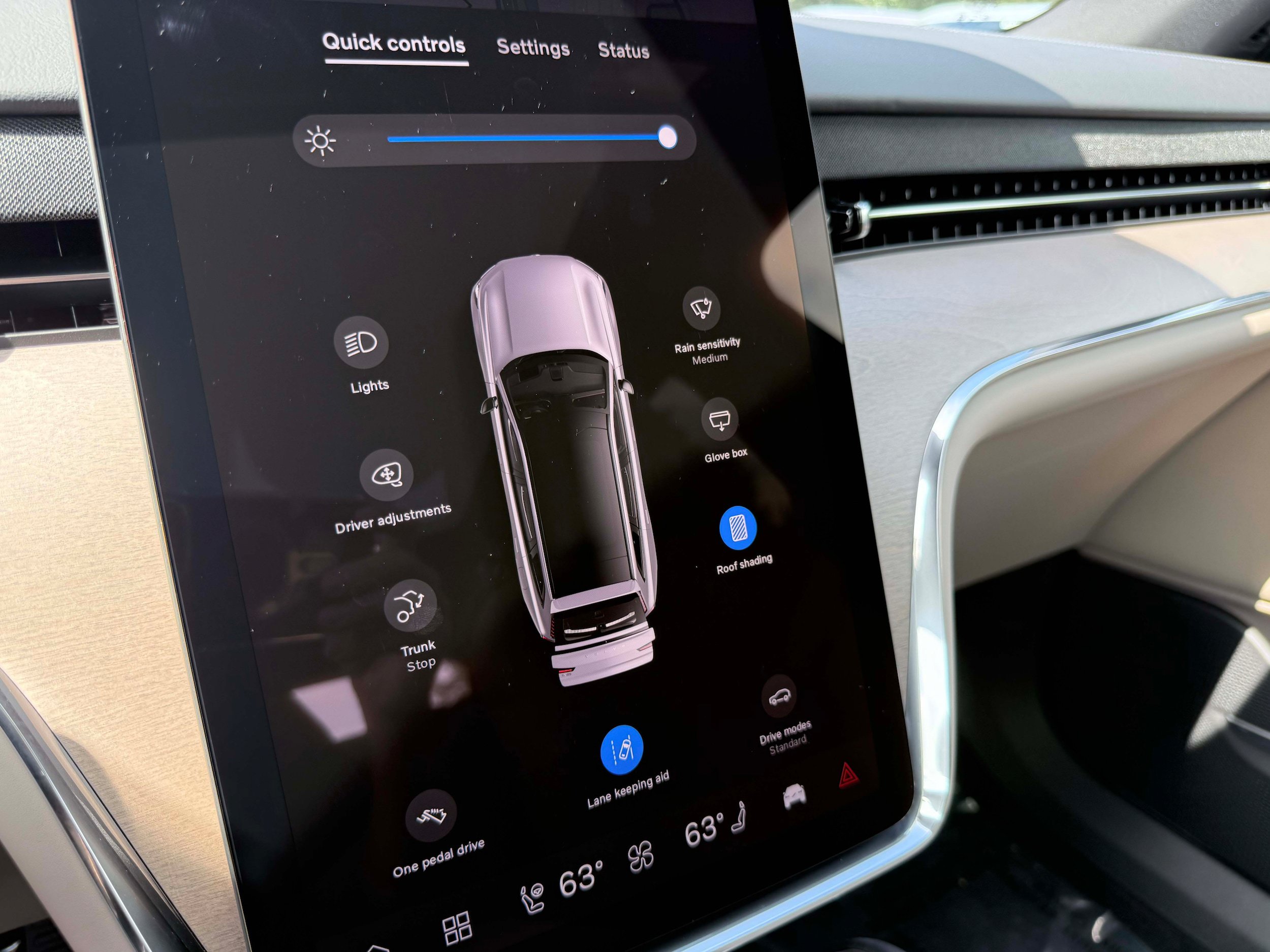 New 2026 Volvo EX90 Plus RWD image 27