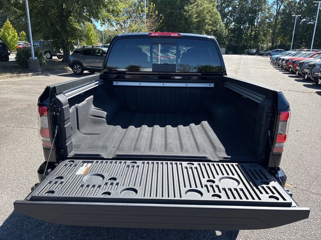 New 2026 Nissan Frontier PRO-4X w/ Pro-4x Convenience Package AWD/4WD image 17