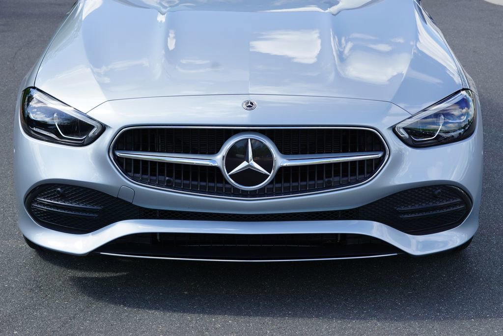 Certified 2025 Mercedes-Benz C 300 4MATIC Sedan image 9