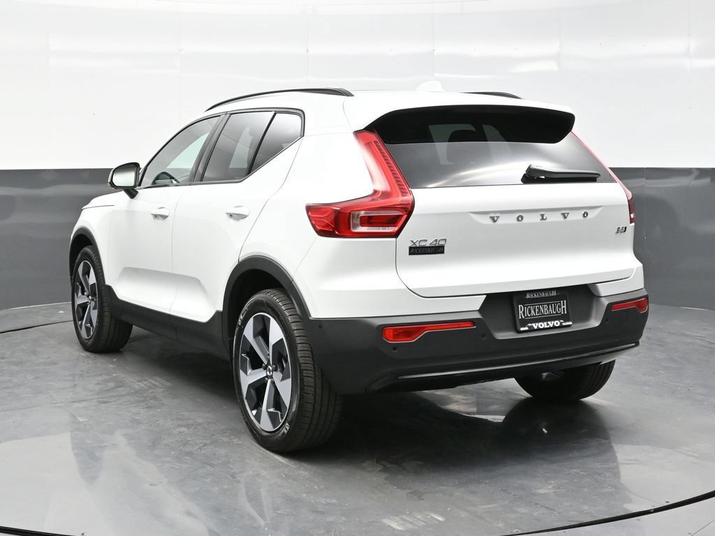 New 2026 Volvo XC40 B5 Plus w/ Protection Package Premier AWD/4WD image 5