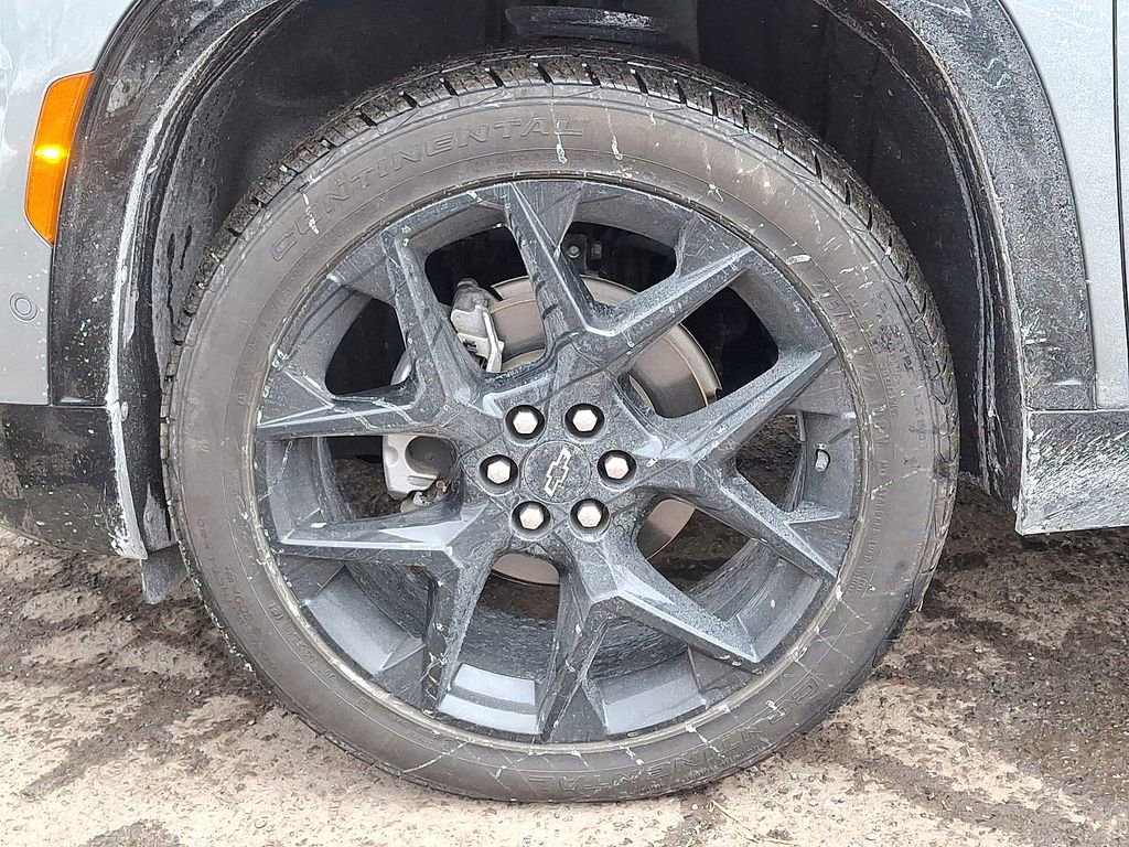 Used 2024 Chevrolet Traverse RS image 33