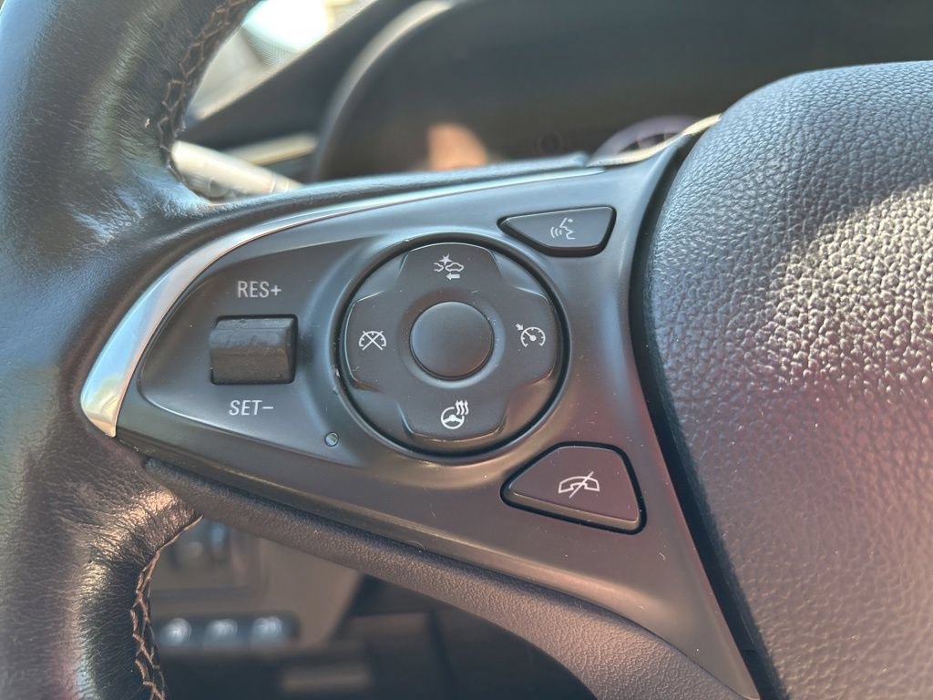 Used 2017 Buick Envision Premium w/ Driver Confidence Package AWD/4WD image 28