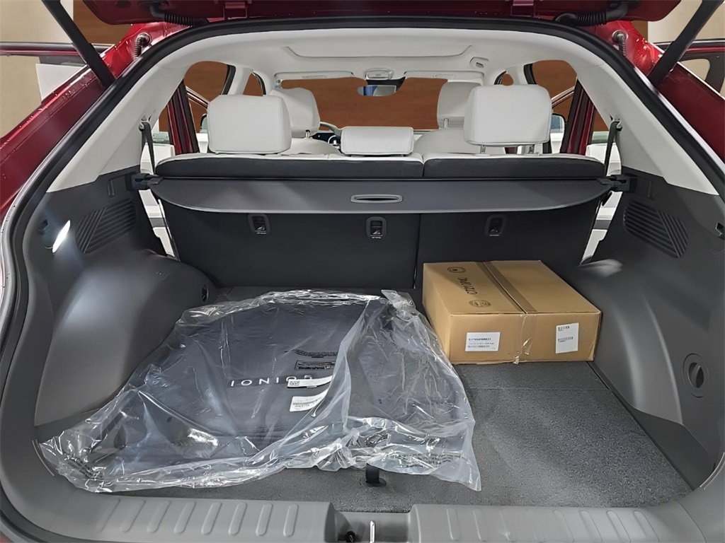 New 2026 Hyundai Ioniq 5 Limited image 16