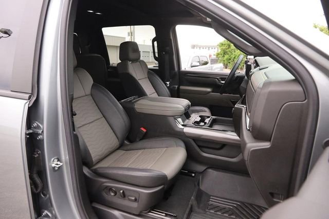 Used 2024 Chevrolet Silverado 2500 ZR2 w/ ZR2 Bison Edition AWD/4WD image 27