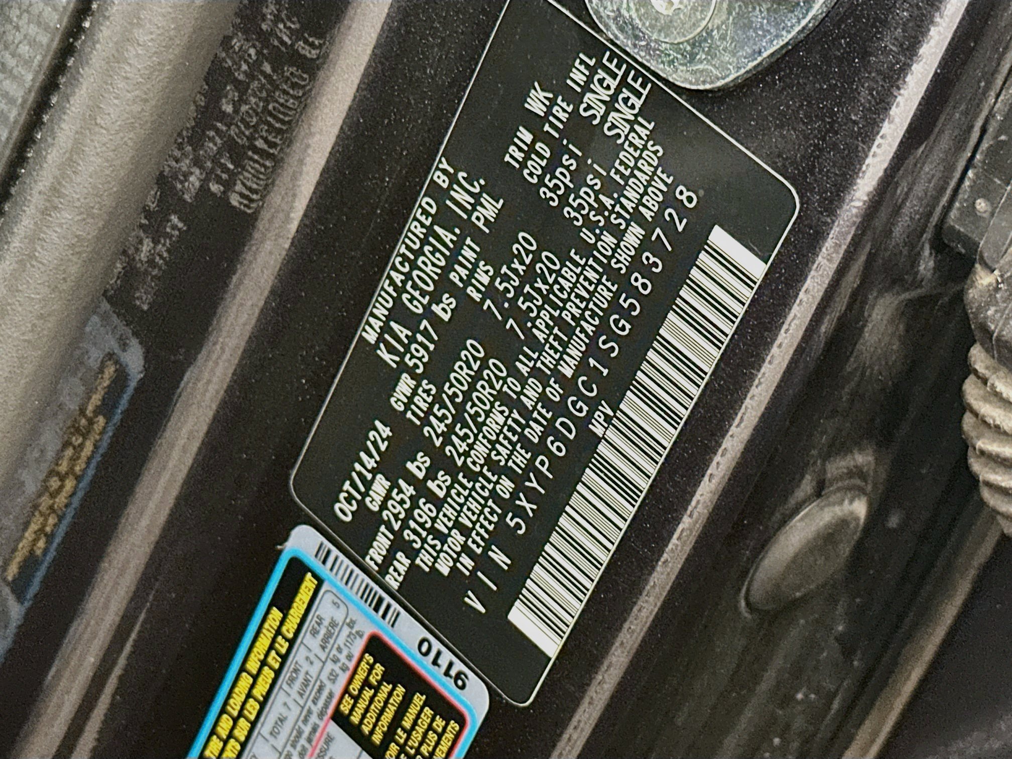 Used 2025 Kia Telluride S AWD/4WD image 12