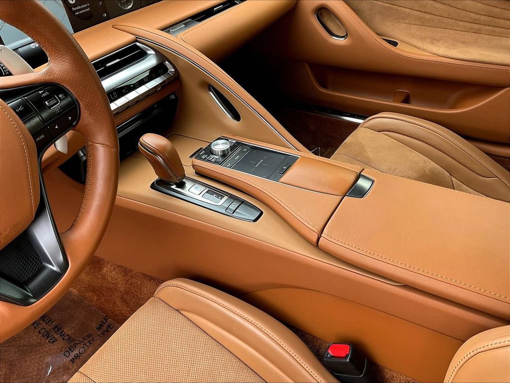 Used 2018 Lexus LC 500 Coupe RWD image 16