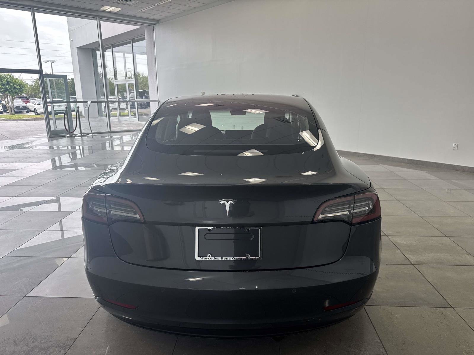 Used 2018 Tesla Model 3 Long Range RWD image 6