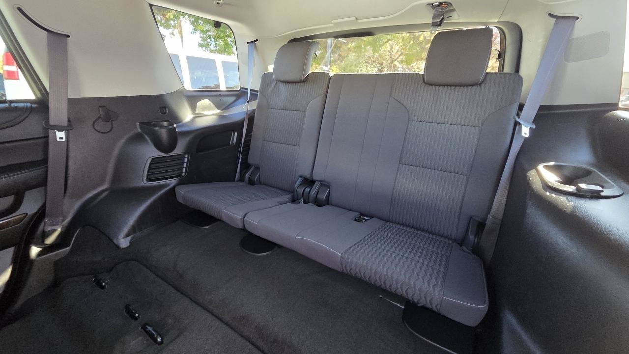 Used 2016 Chevrolet Tahoe LS AWD/4WD image 18