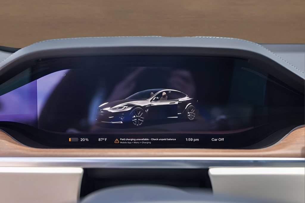 Used 2022 Tesla Model S AWD/4WD image 10