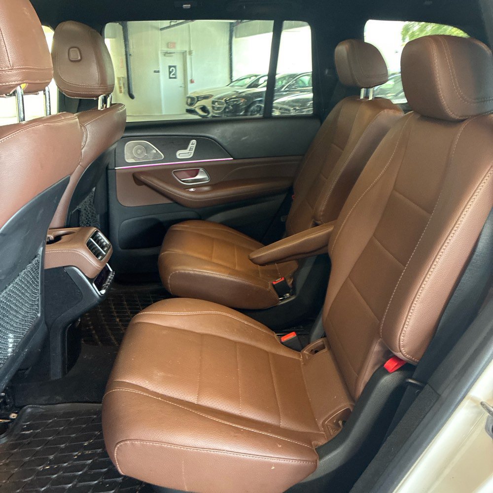 Used 2024 Mercedes-Benz GLS 450 4MATIC w/ AMG Line Exterior image 12