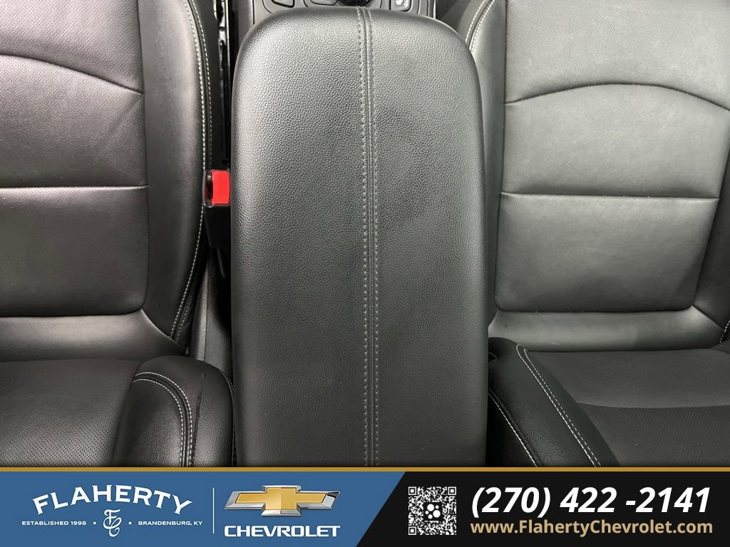 Used 2024 GMC Terrain SLT AWD/4WD image 33