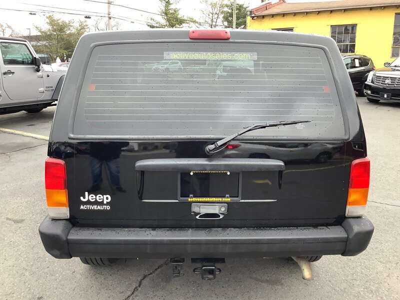 Used 2000 Jeep Cherokee SE RWD image 6