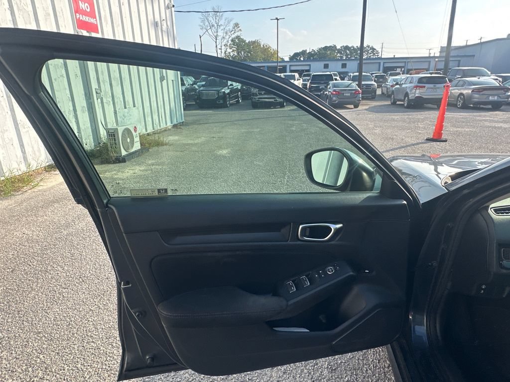 Used 2022 Honda Civic LX image 11