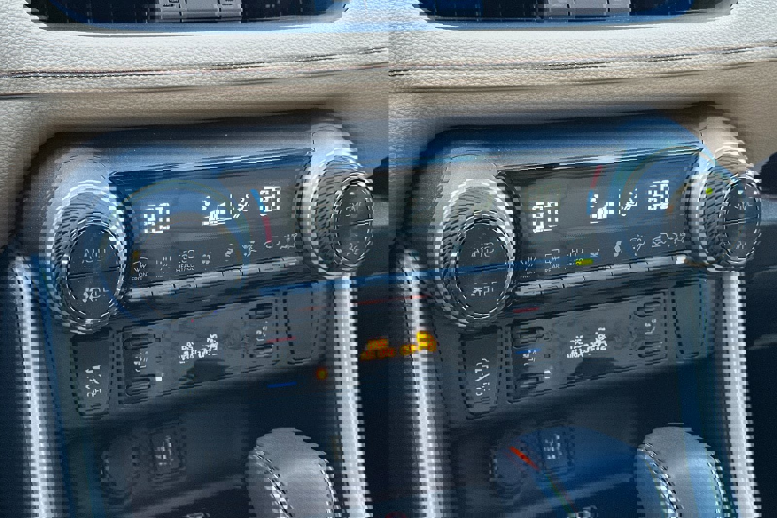 Used 2023 Toyota RAV4 Limited image 20