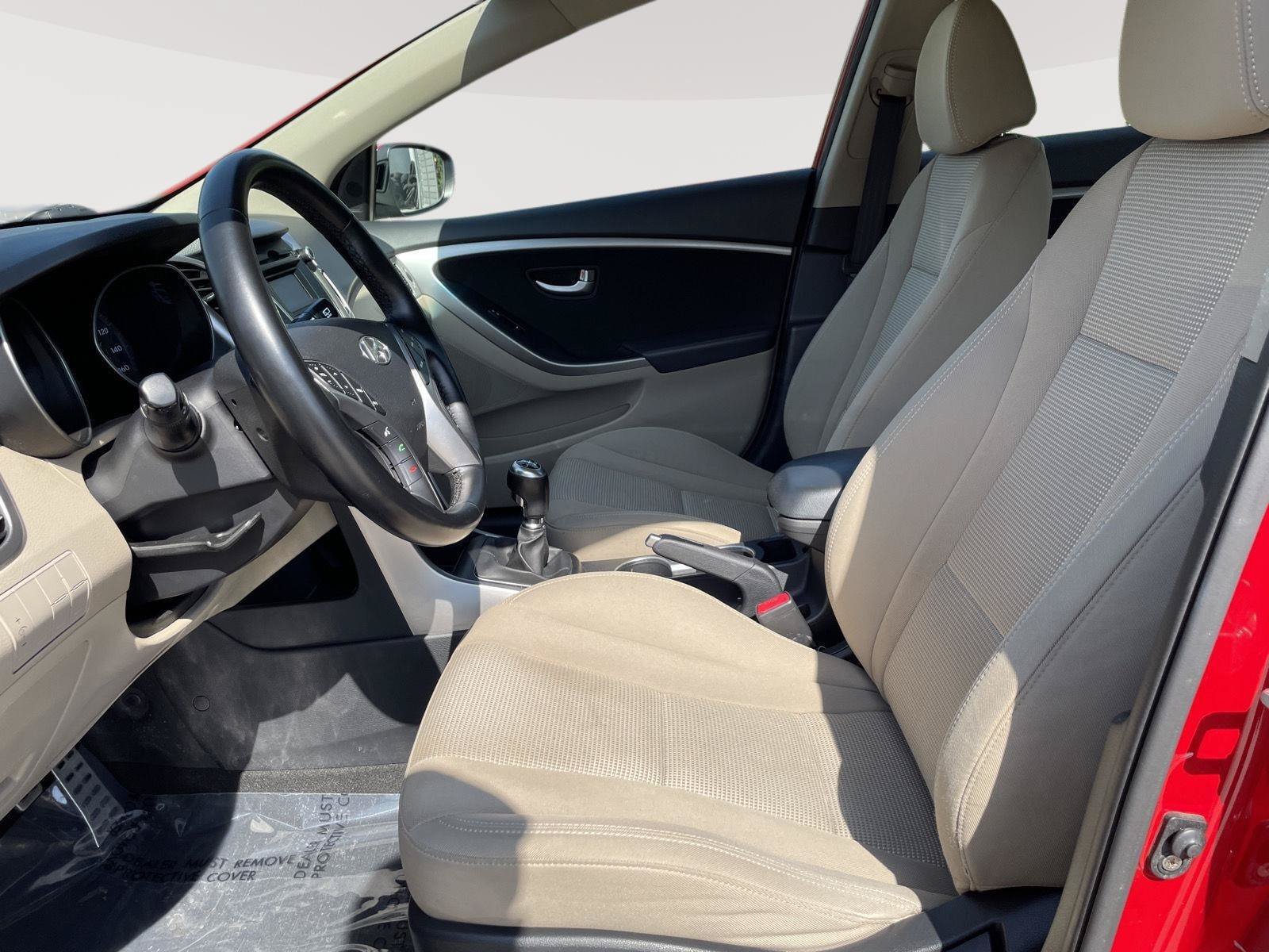 Used 2013 Hyundai Elantra GT w/ Touch & Go Pkg FWD image 21