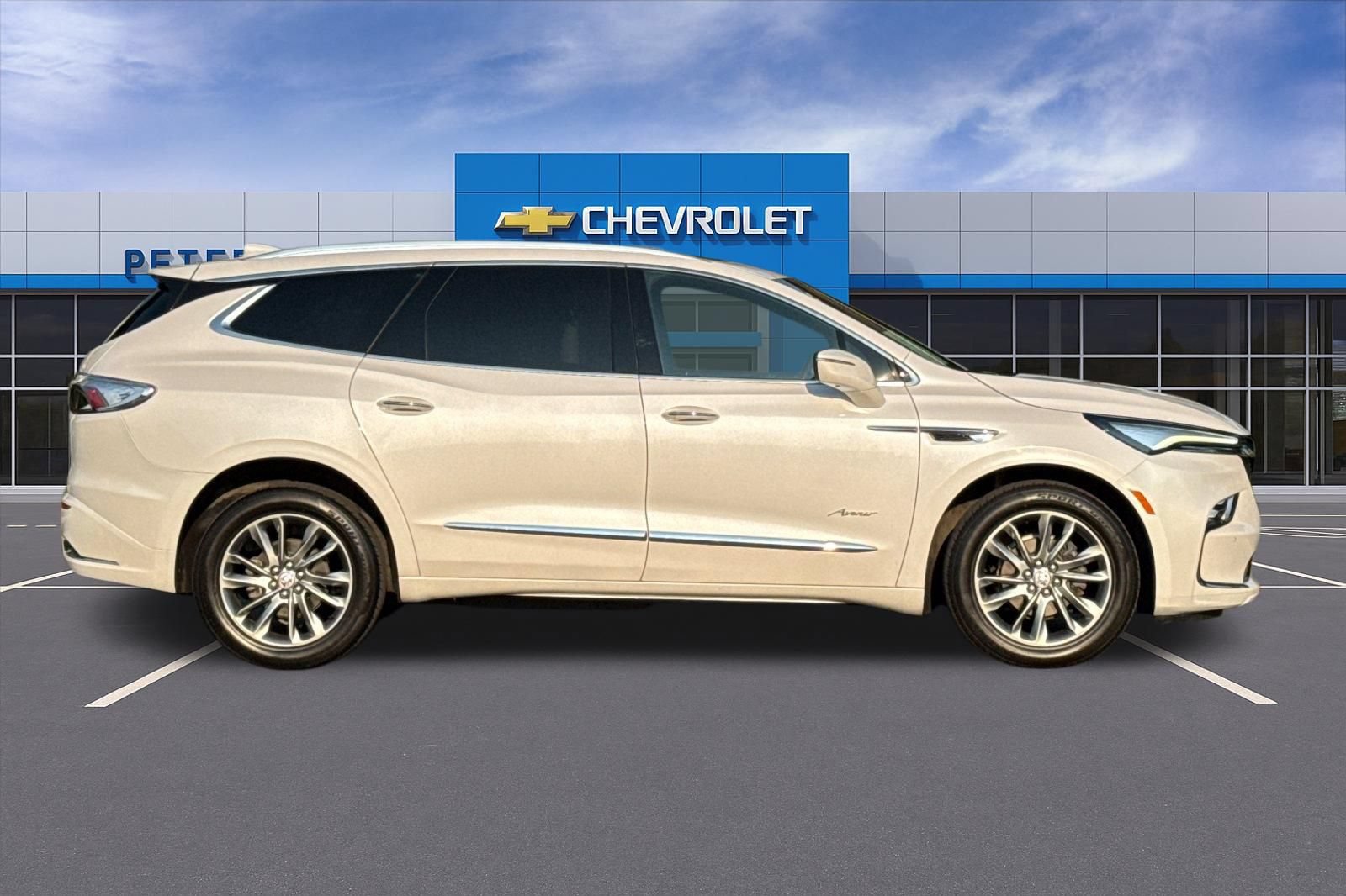 Certified 2023 Buick Enclave Avenir w/ Avenir Technology Package AWD/4WD image 3