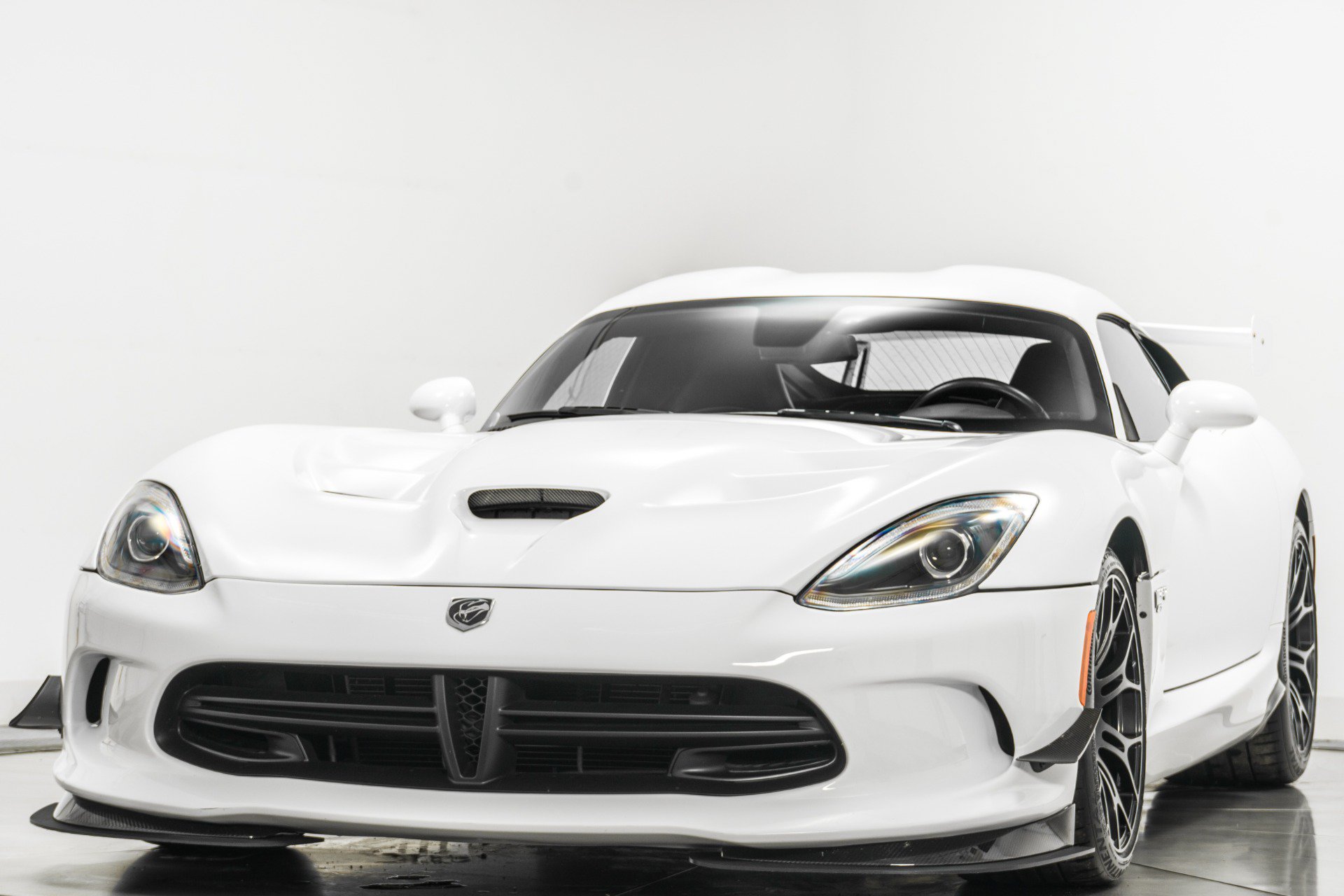 Used 2016 Dodge Viper GTC w/ Time Attack Group 2.0 RWD image 5