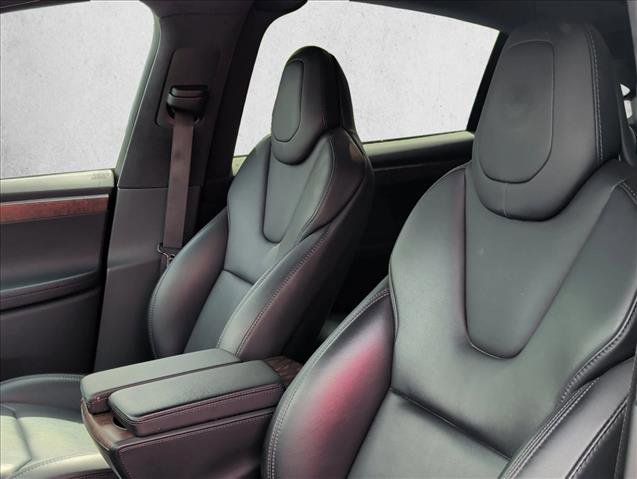 Used 2020 Tesla Model X Long Range image 10