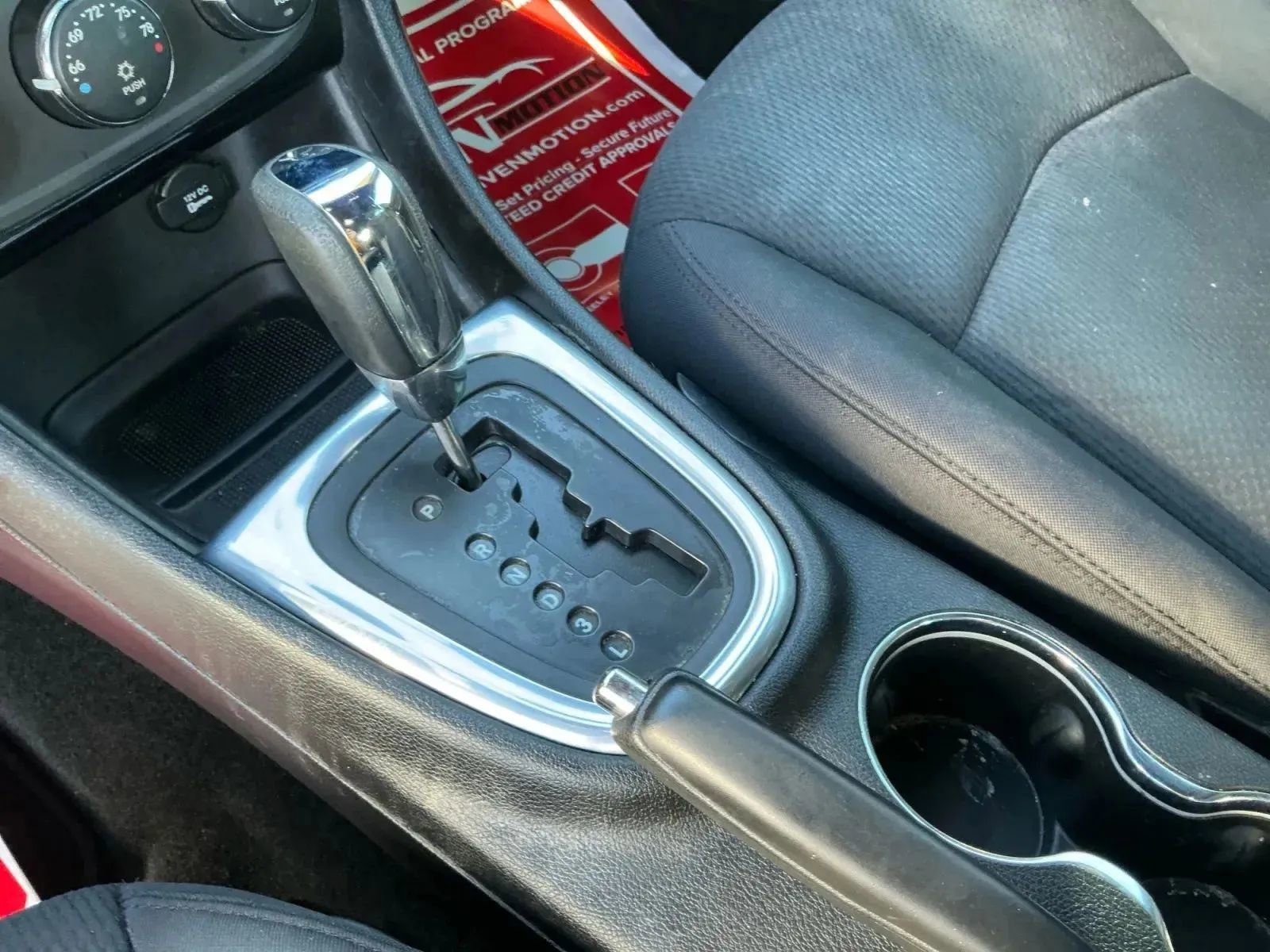 Used 2014 Chrysler 200 Touring image 31