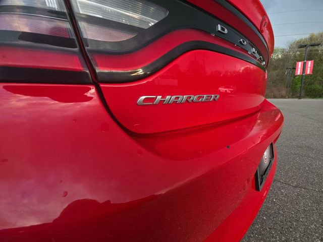 Used 2022 Dodge Charger SXT RWD image 26