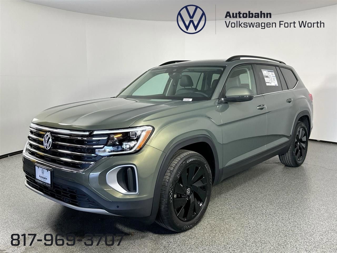 New 2026 Volkswagen Atlas SE image 1