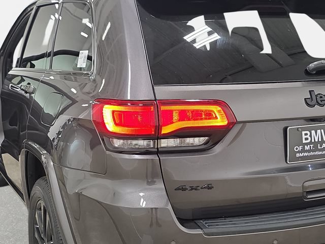 Used 2018 Jeep Grand Cherokee Altitude AWD/4WD image 34