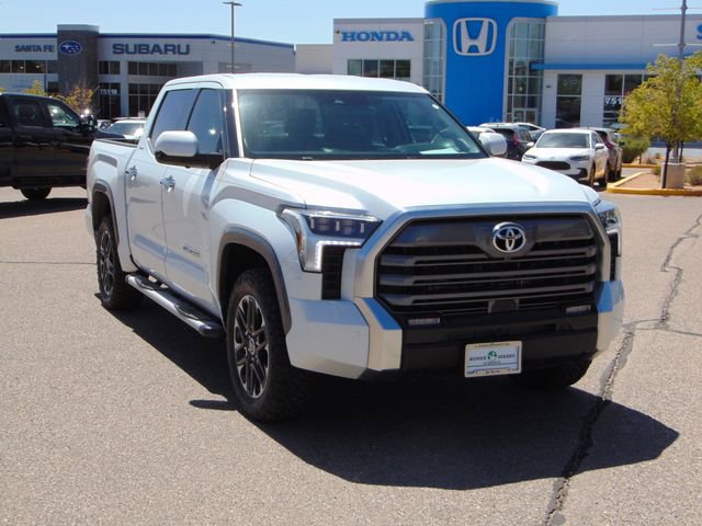 Used 2023 Toyota Tundra Limited AWD/4WD image 9
