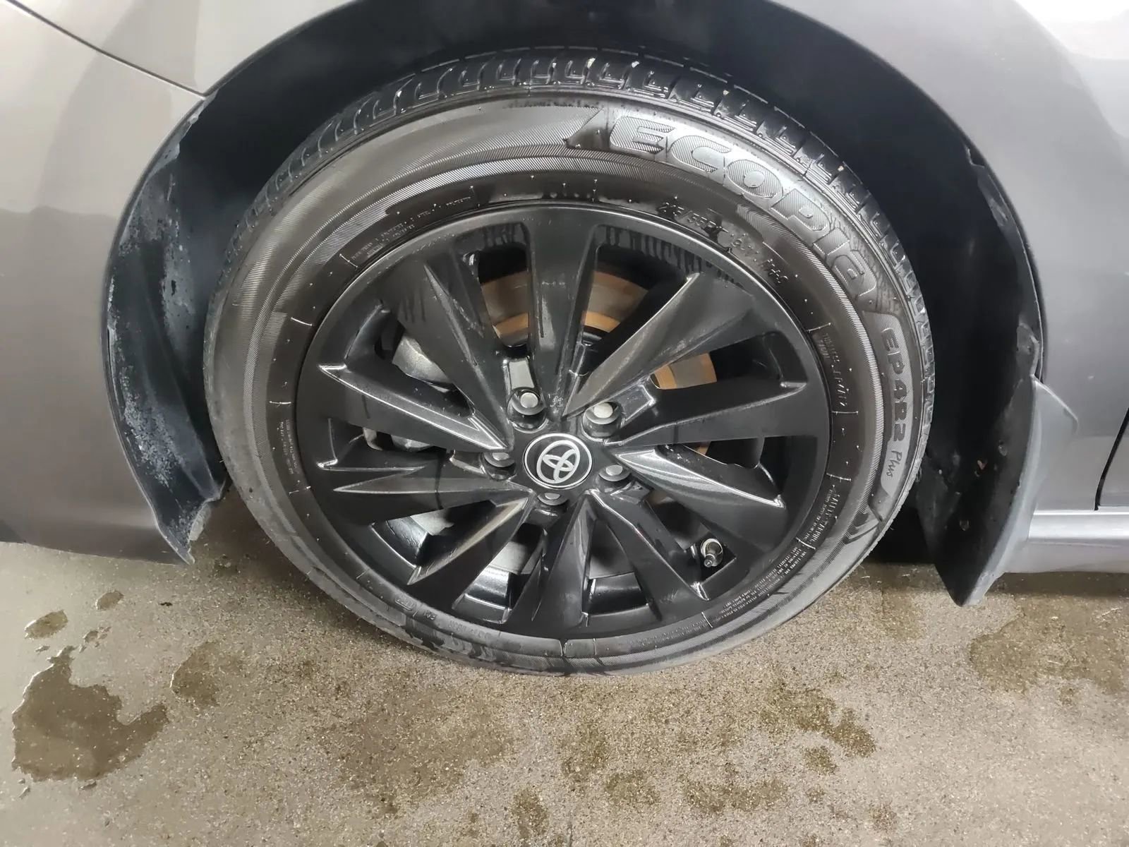 Used 2024 Toyota Camry SE FWD image 8